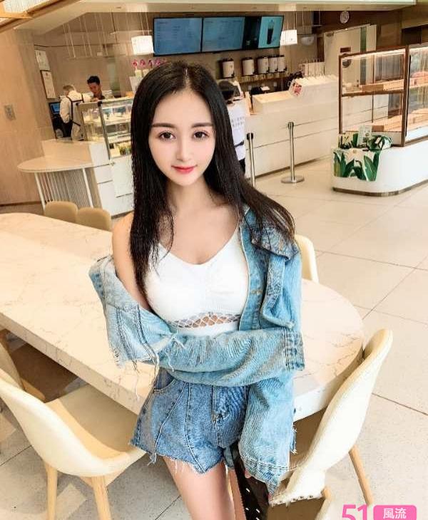 甜美乖巧的妹子   服务态度好