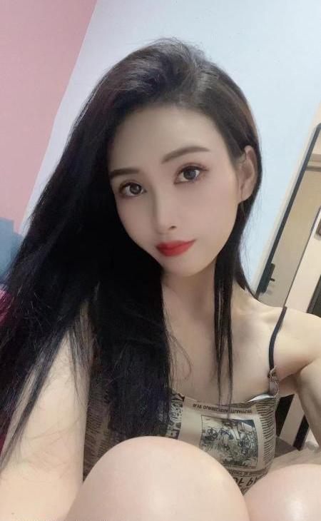 苏元舌吻小妖精