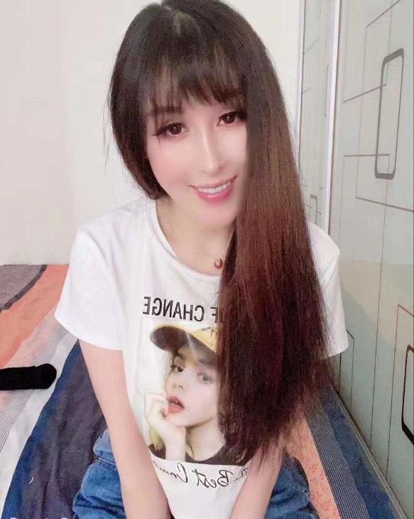 鼓楼苗条妹子小霜