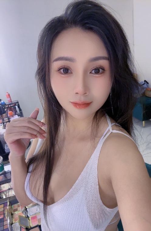 余杭区少妇樱花